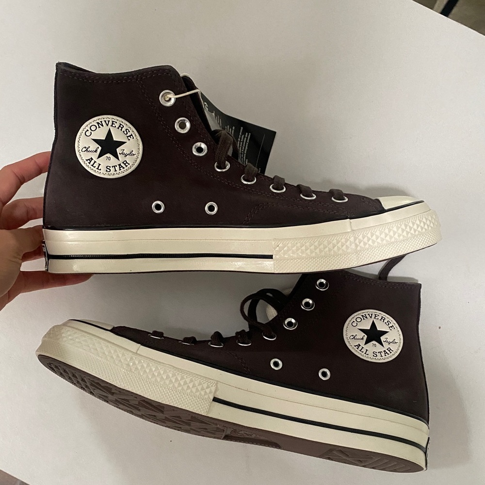 NWT CONVERSE CHUCK 70 HI IN COFFEE NUT